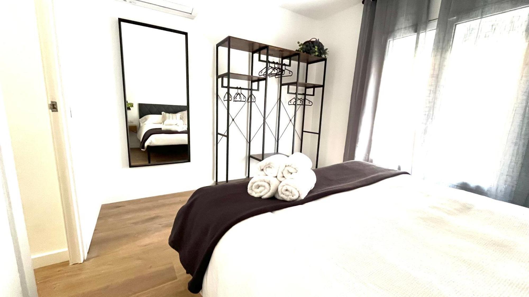 Centro Con Terraza Blco By Prestigi Apartment Terrassa Ngoại thất bức ảnh
